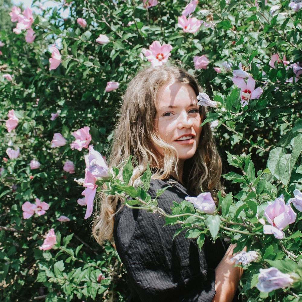 Meet your Posher, Emma